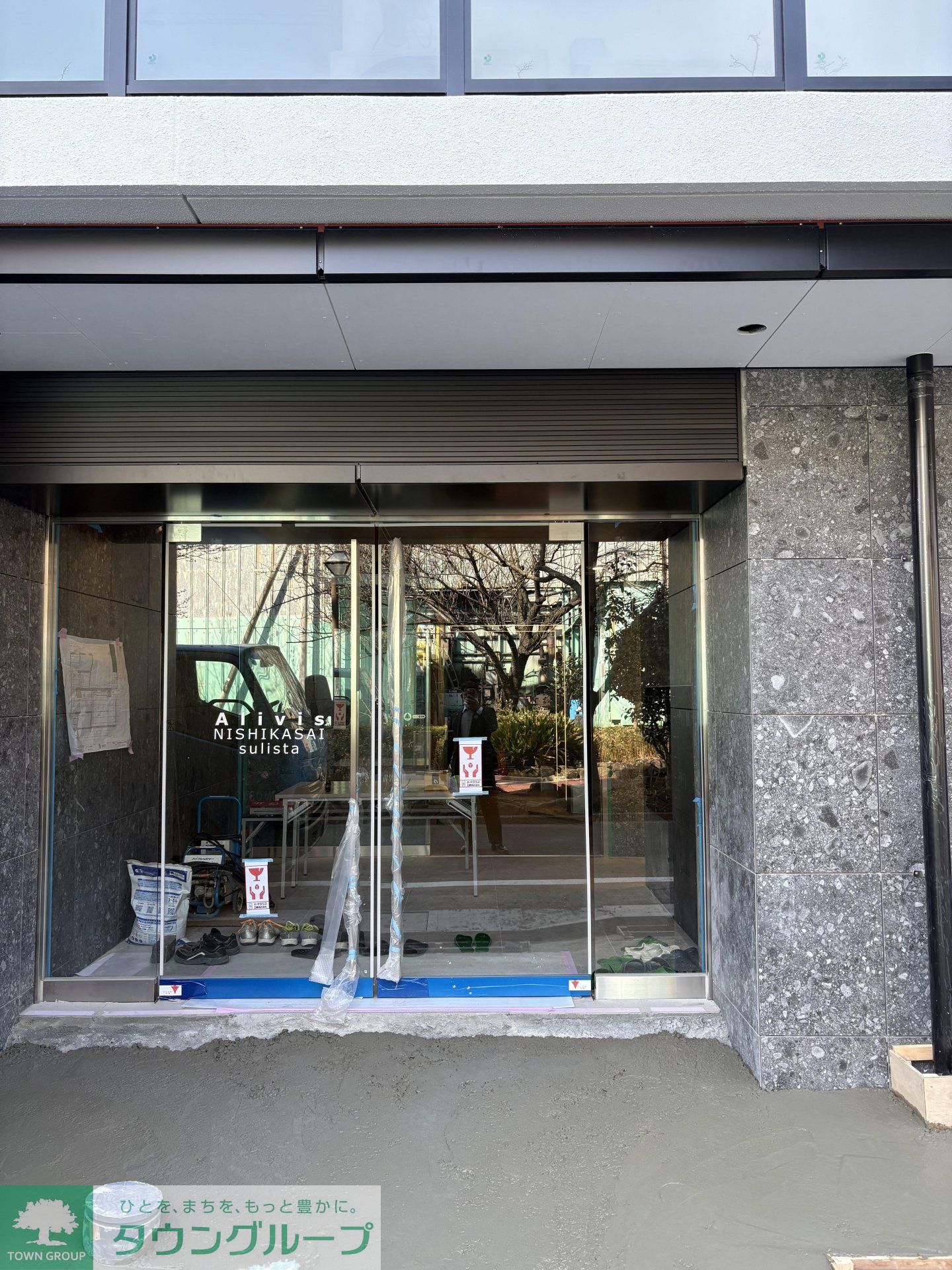 建物エントランス