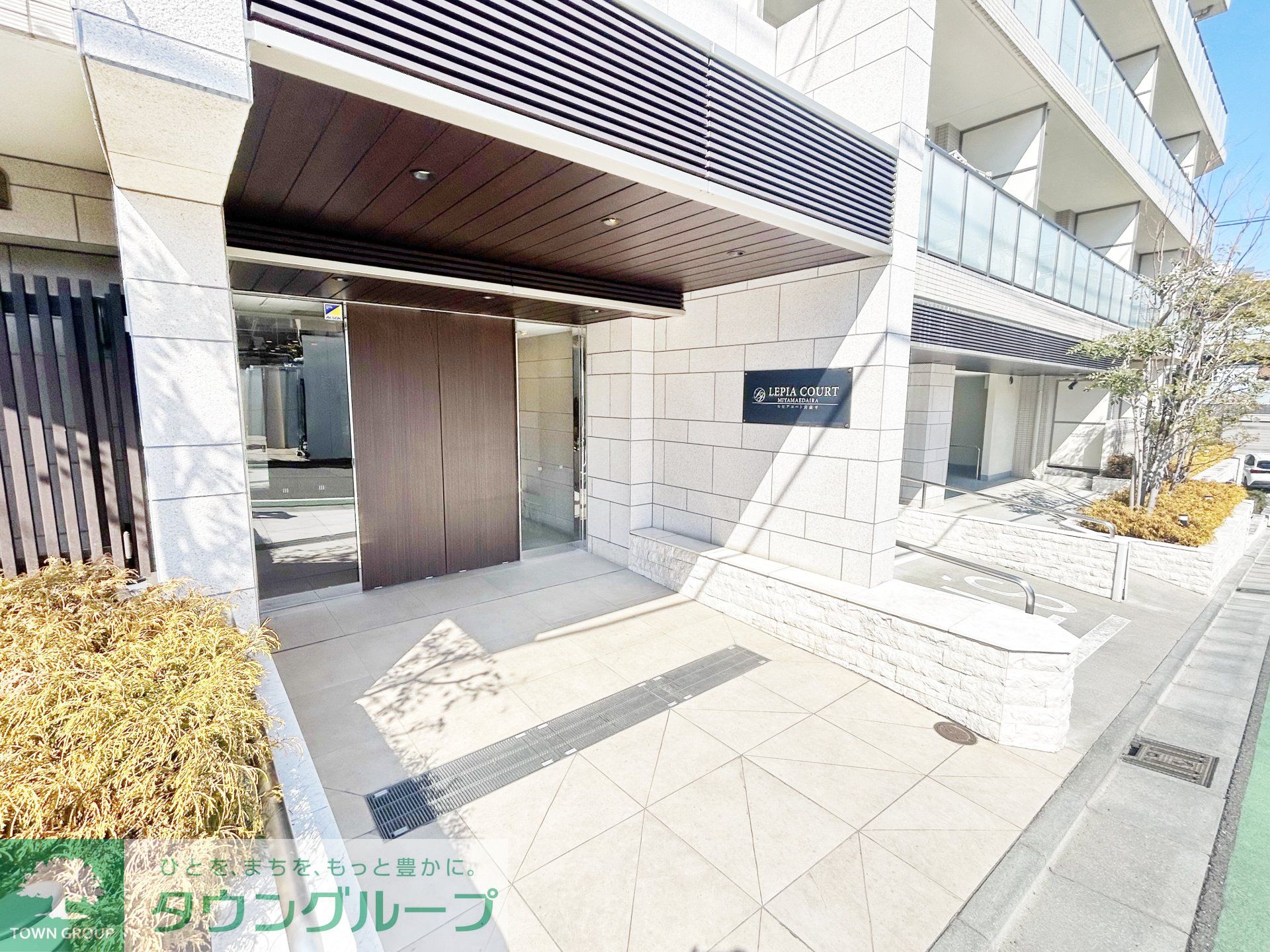 建物エントランス