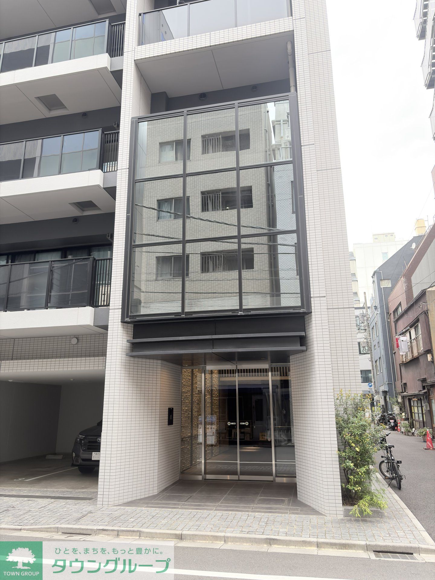 建物エントランス