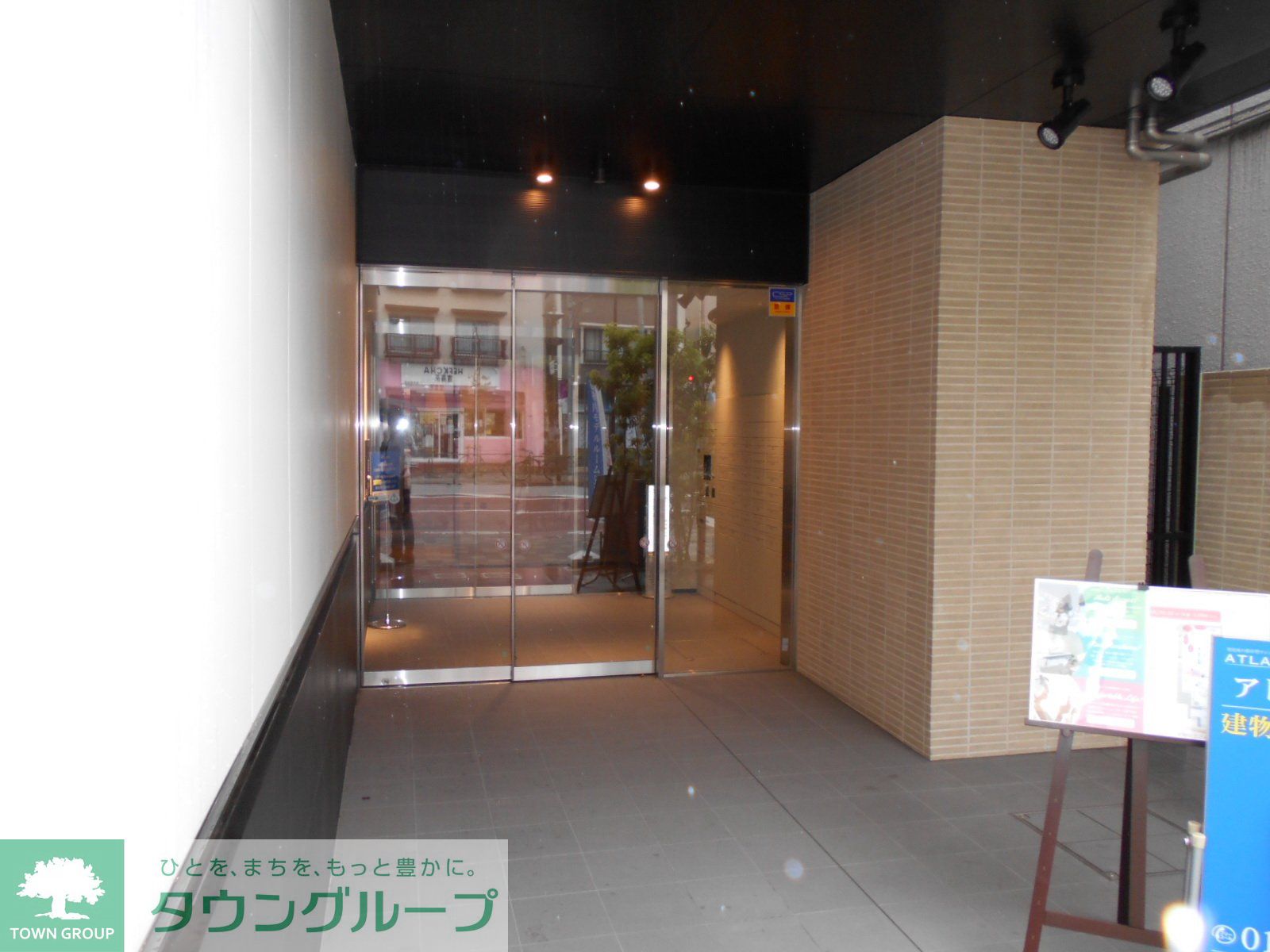 建物エントランス