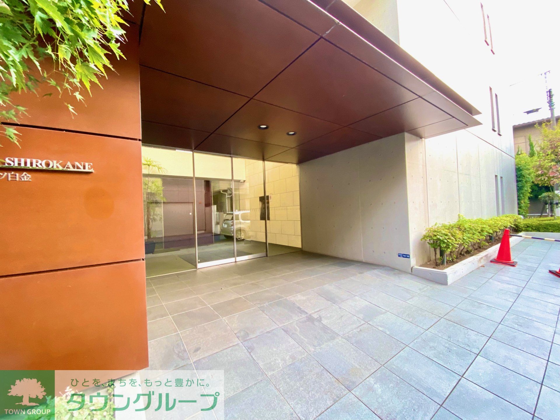 建物エントランス