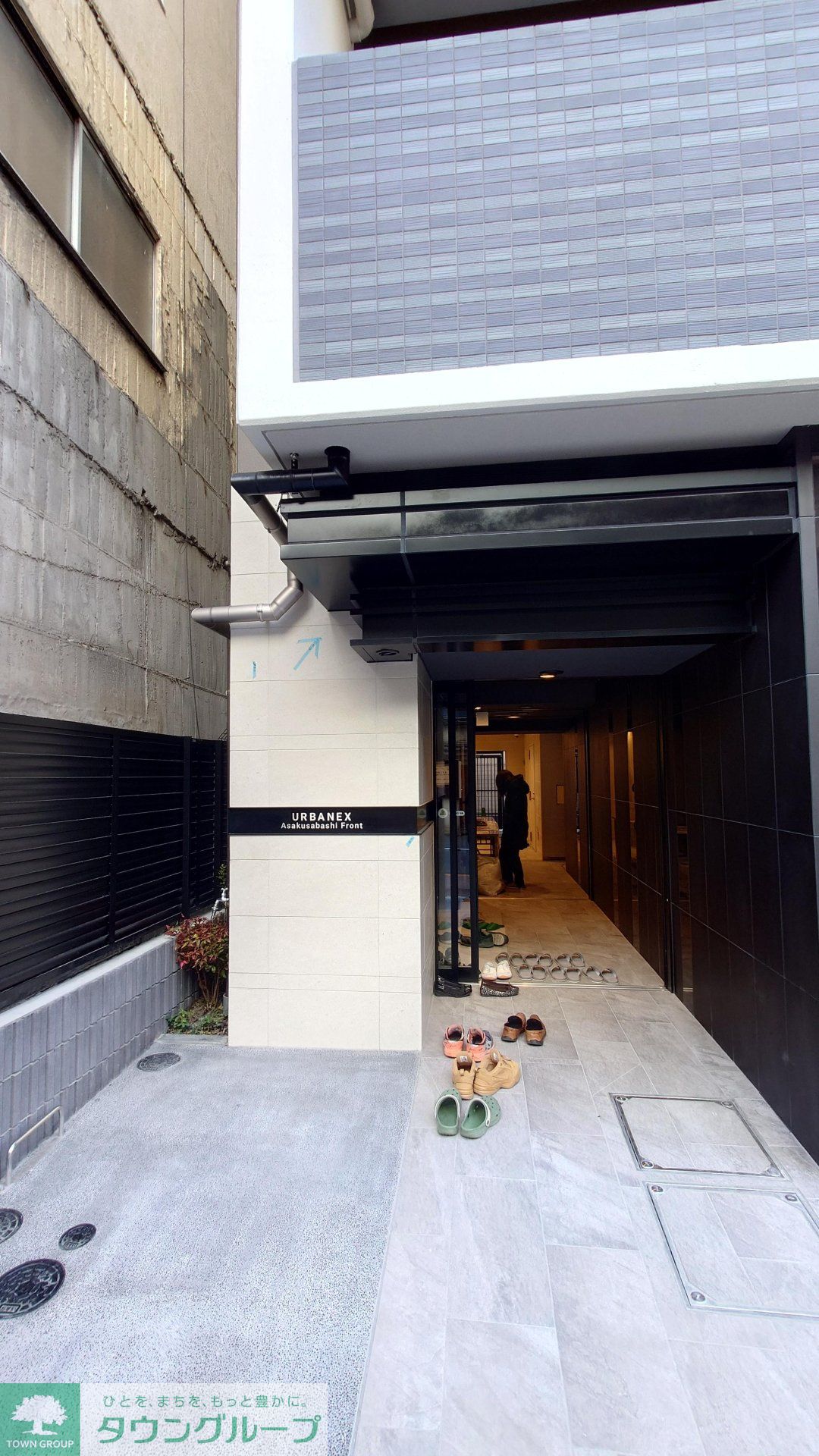 建物エントランス