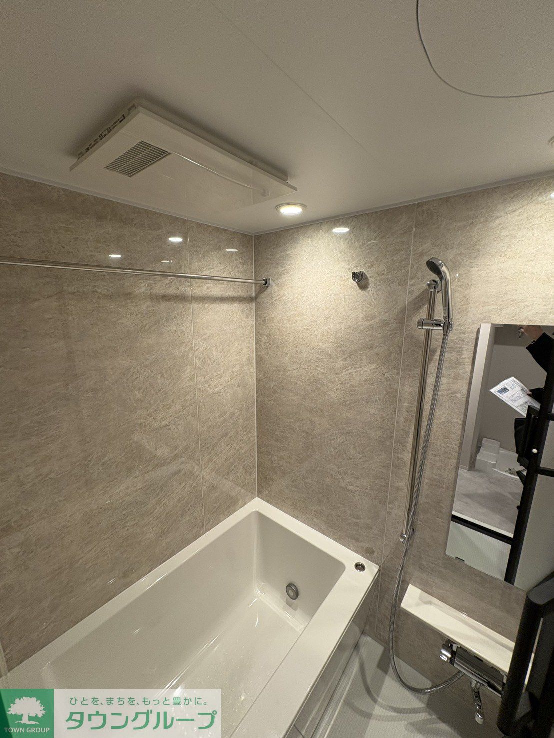 シャワールーム