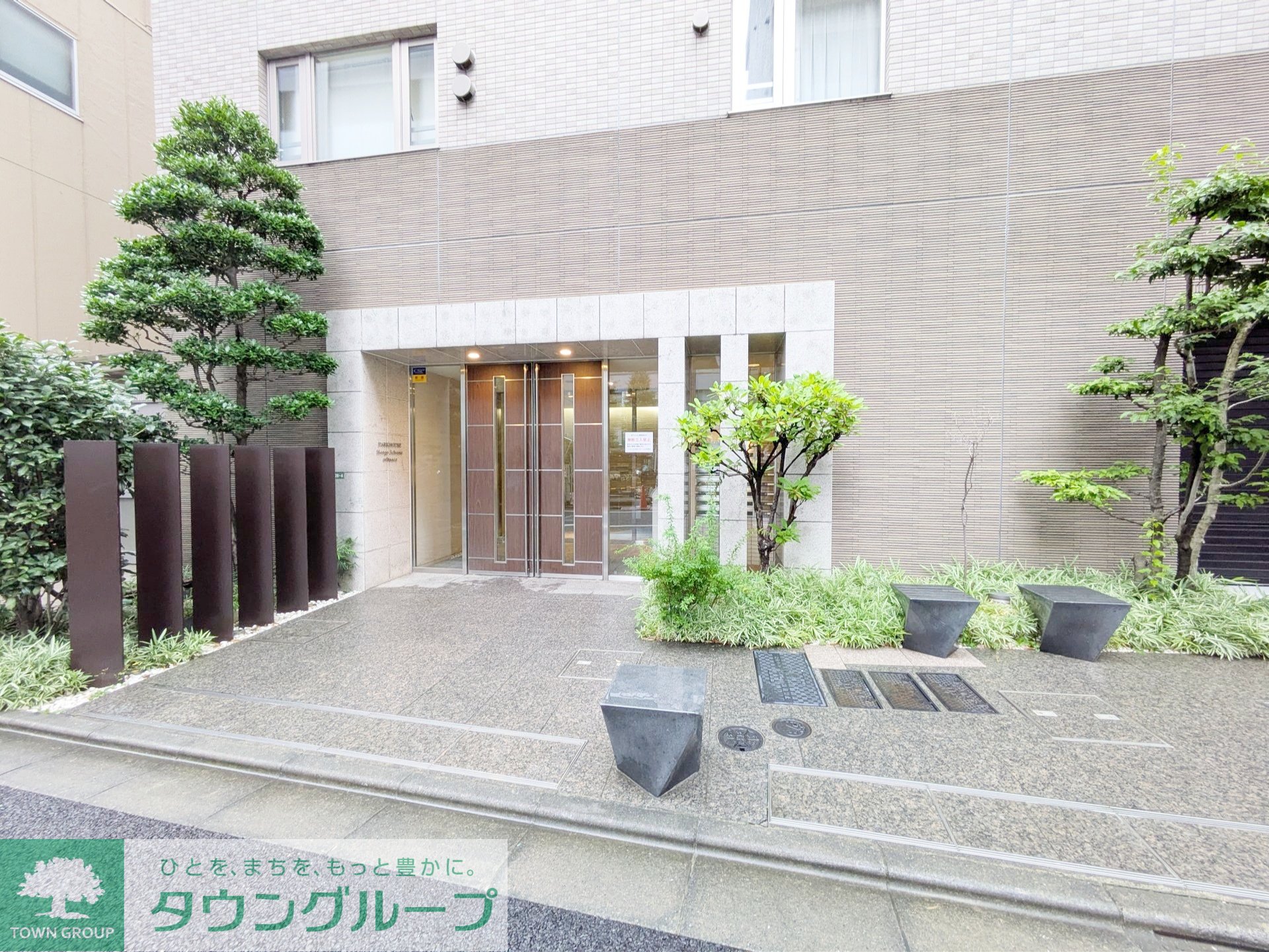 建物エントランス