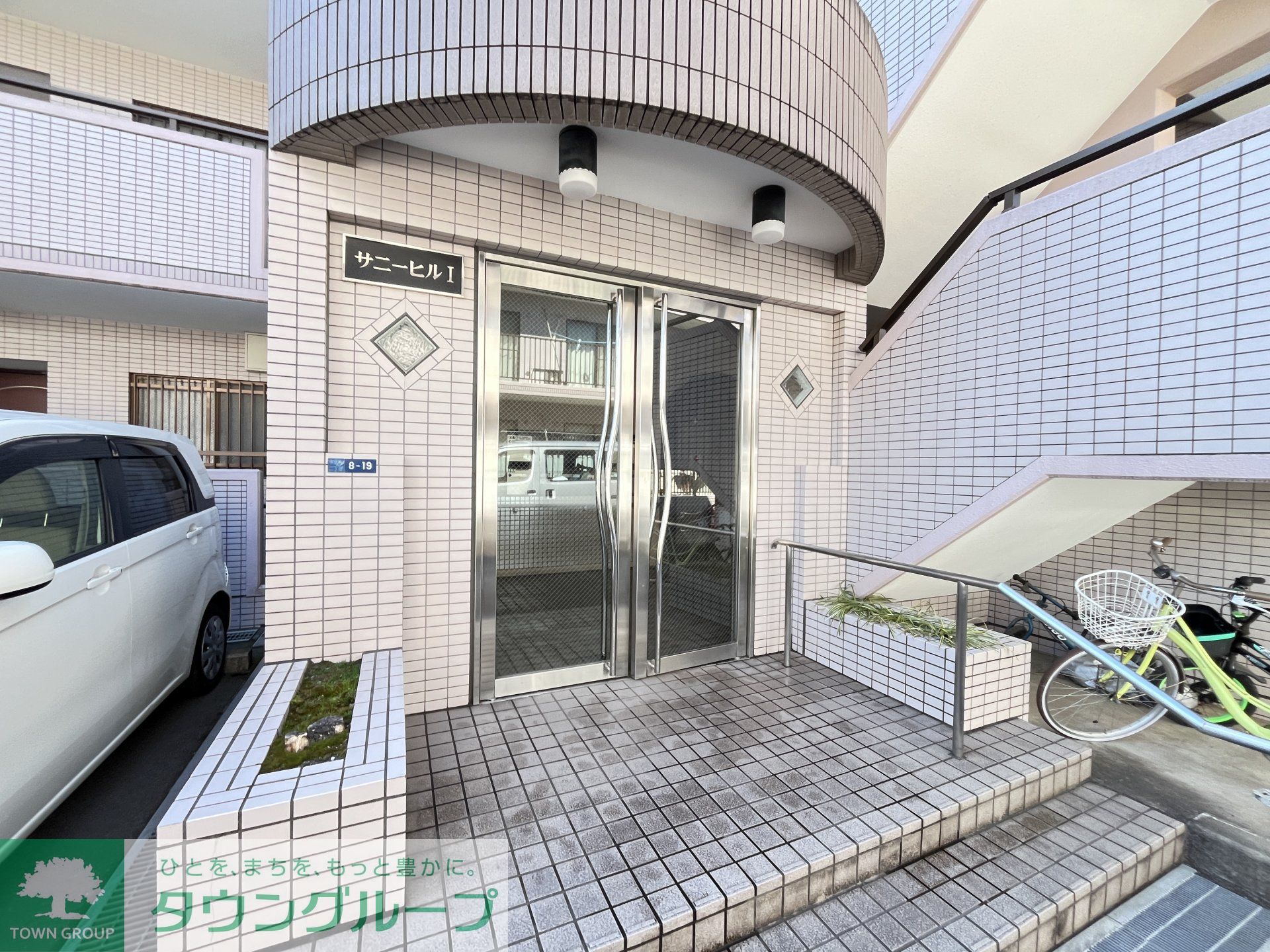 建物エントランス