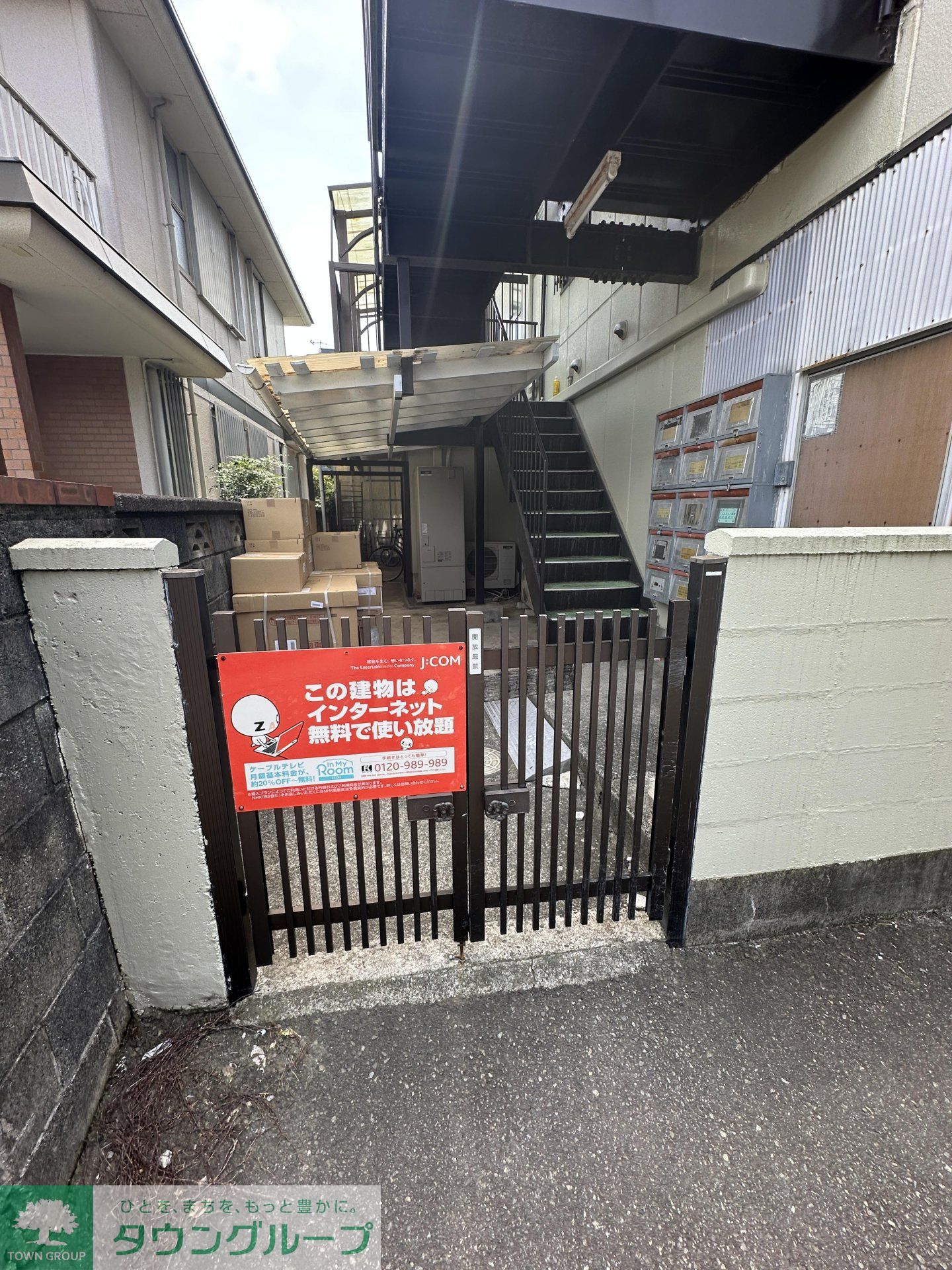 建物エントランス