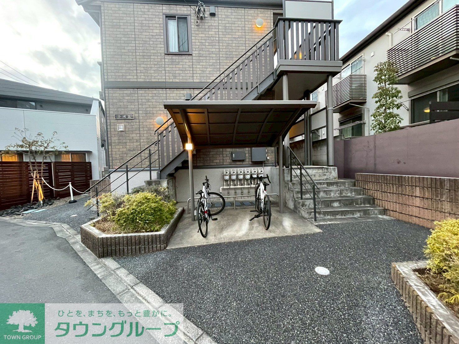 建物エントランス