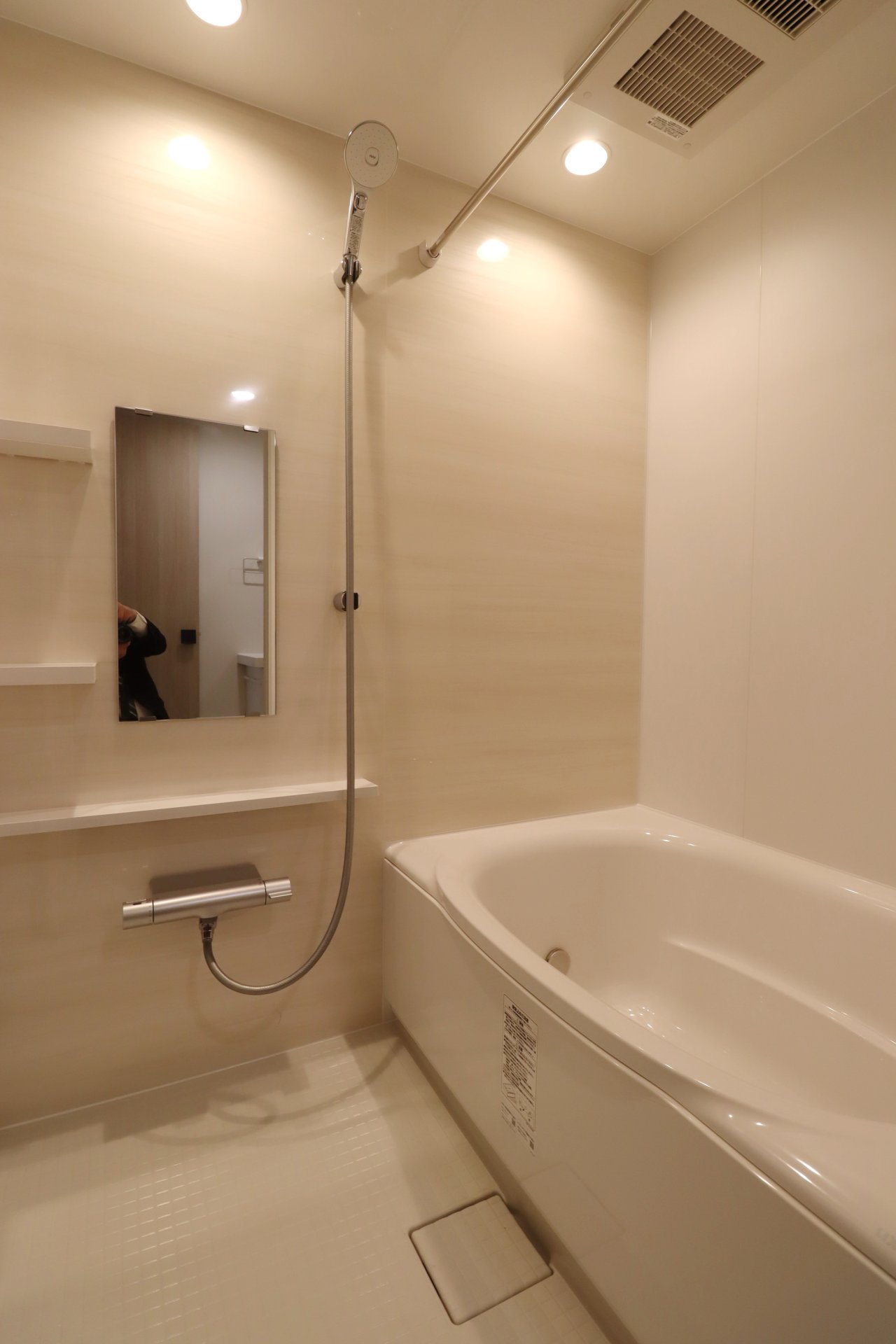 シャワールーム