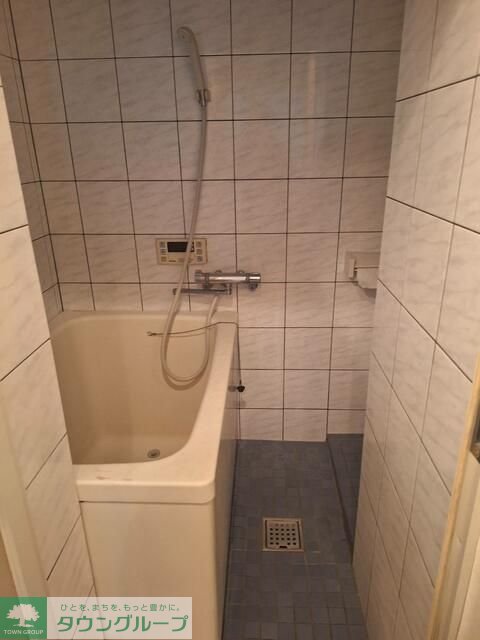 シャワールーム