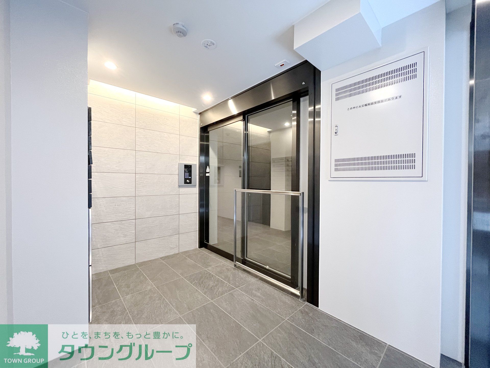 建物エントランス