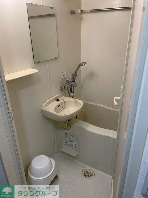 シャワールーム