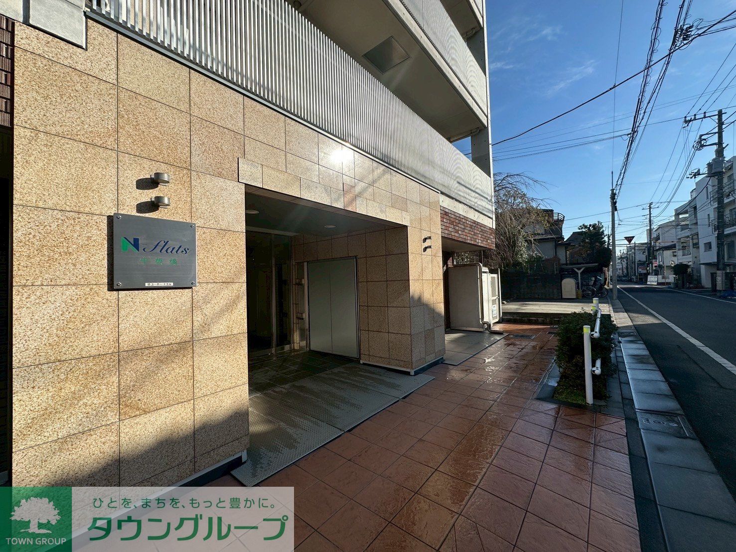建物エントランス