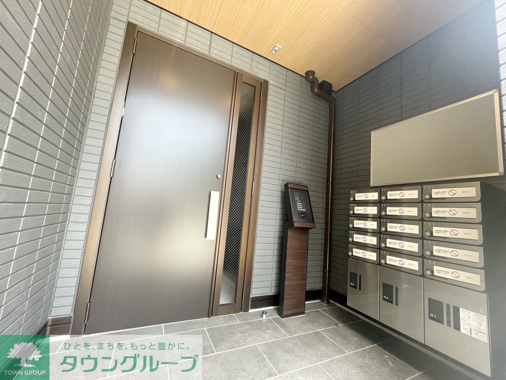 建物エントランス