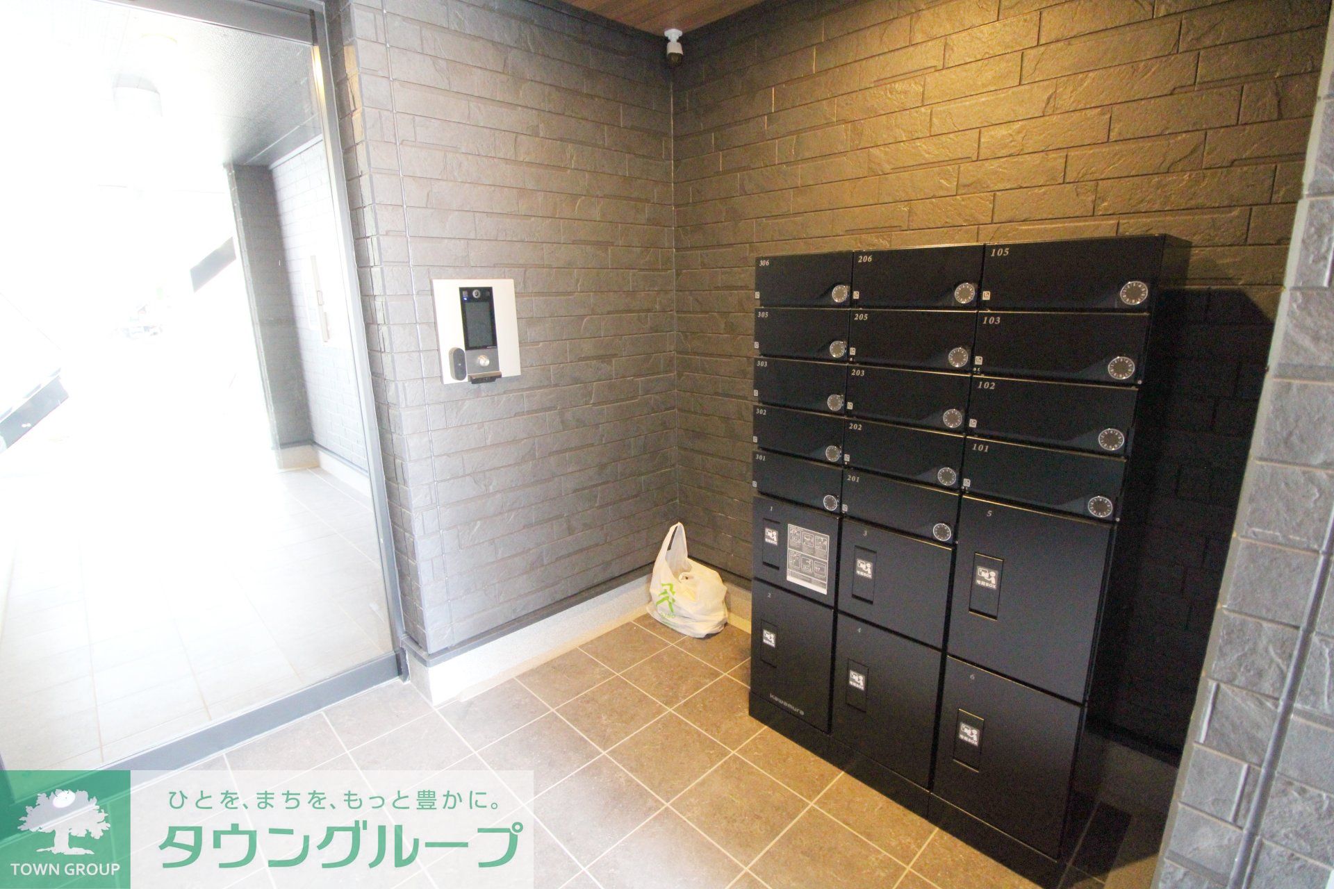 建物エントランス