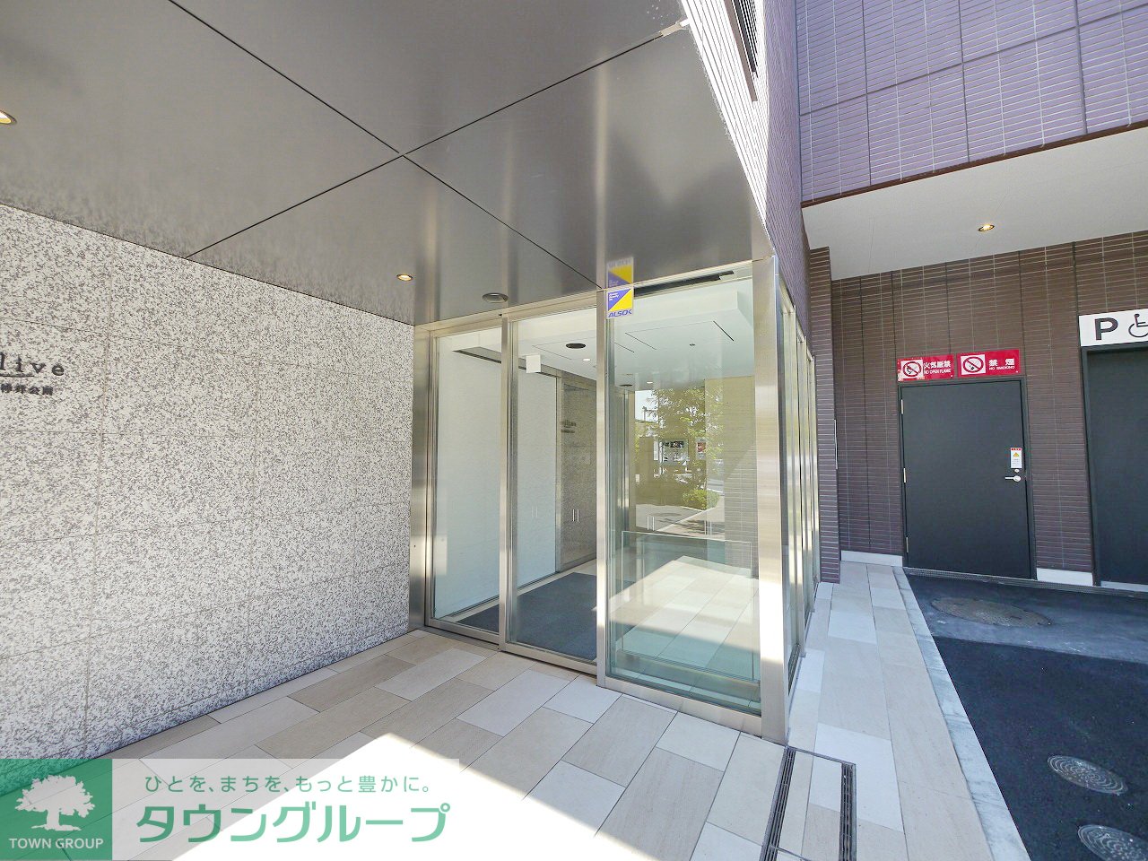 建物エントランス