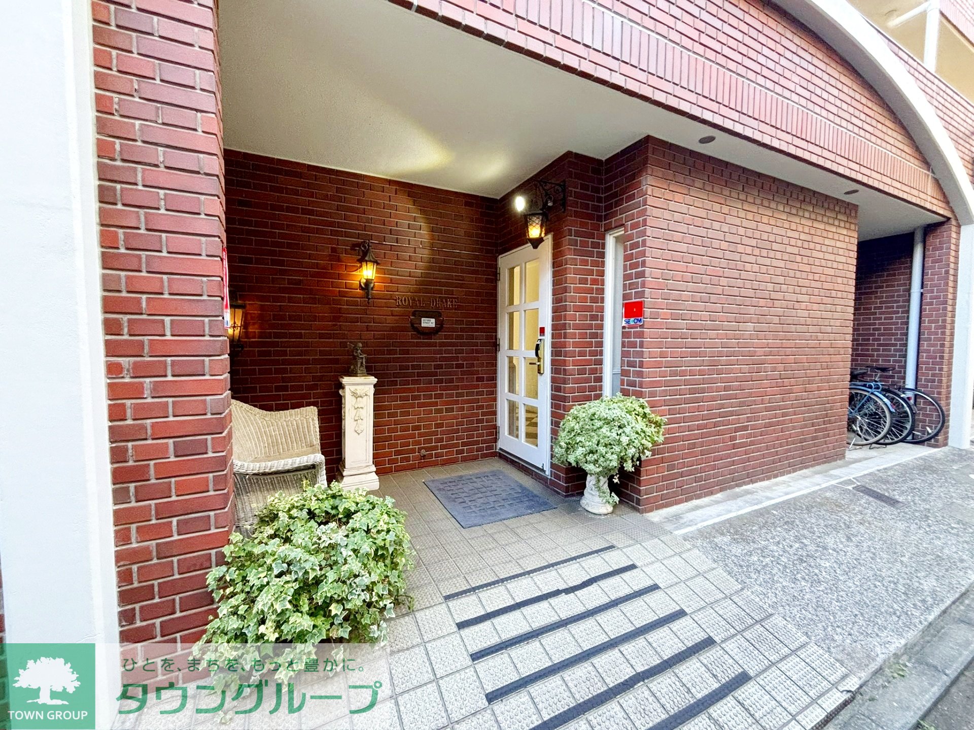 建物エントランス