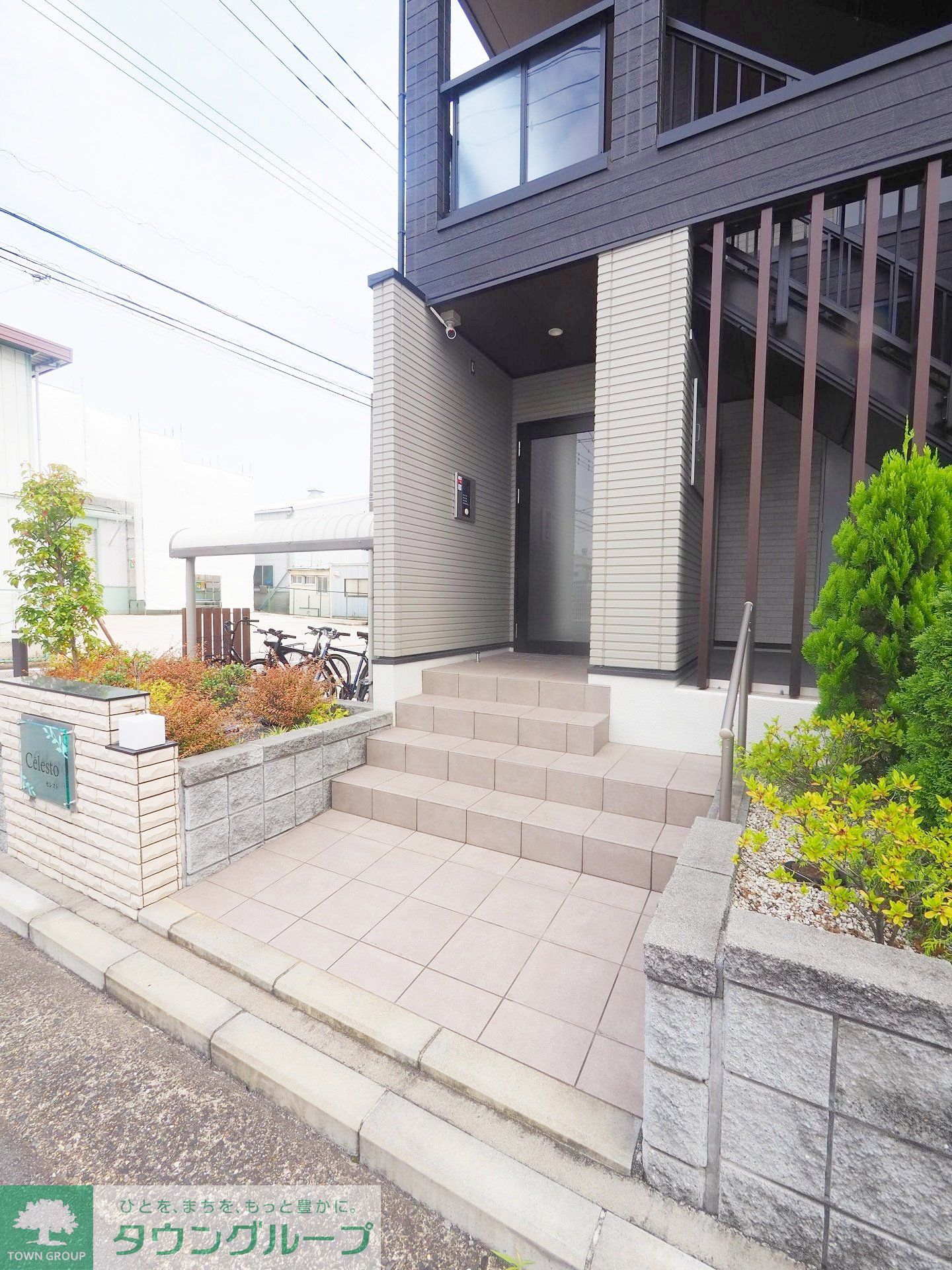 建物エントランス