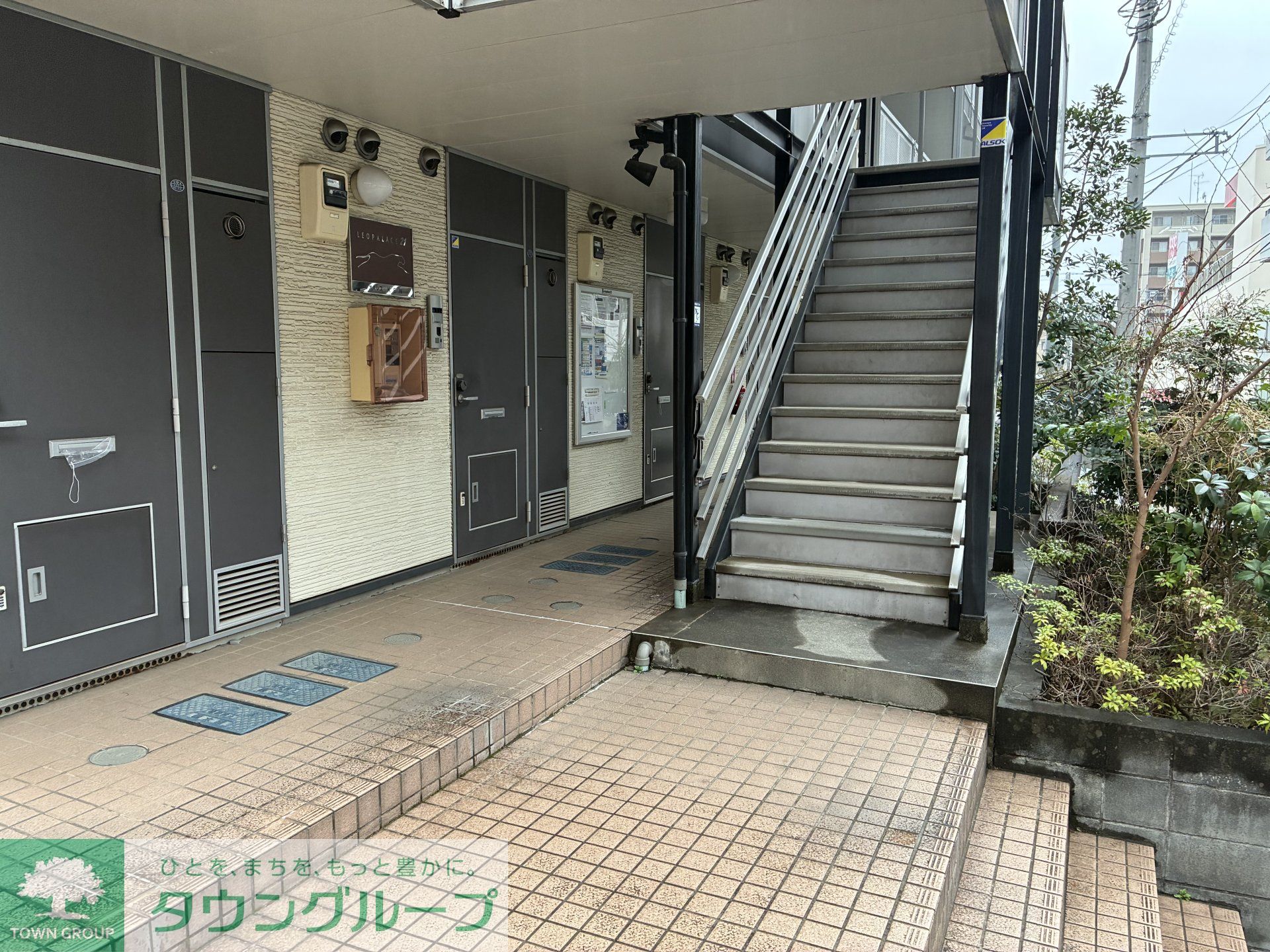 建物エントランス