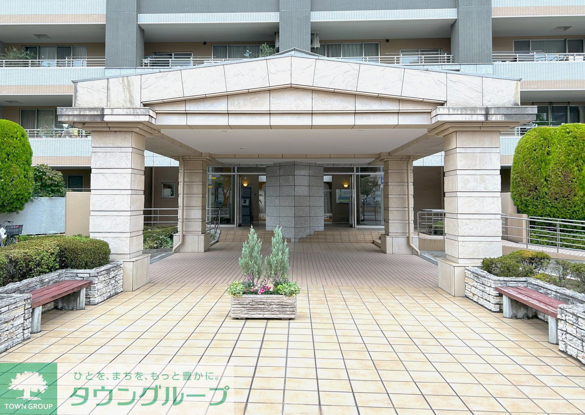 建物エントランス