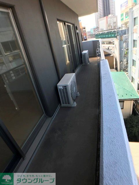 バルコニー