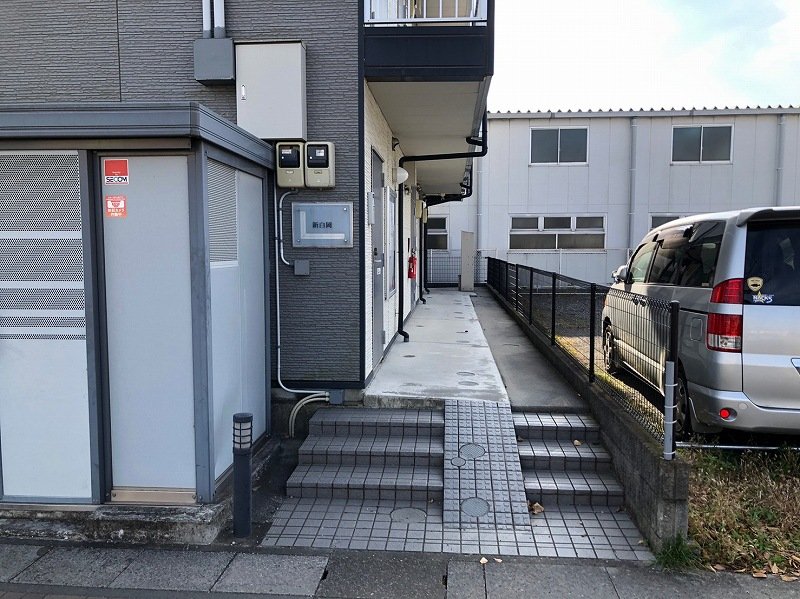 建物エントランス