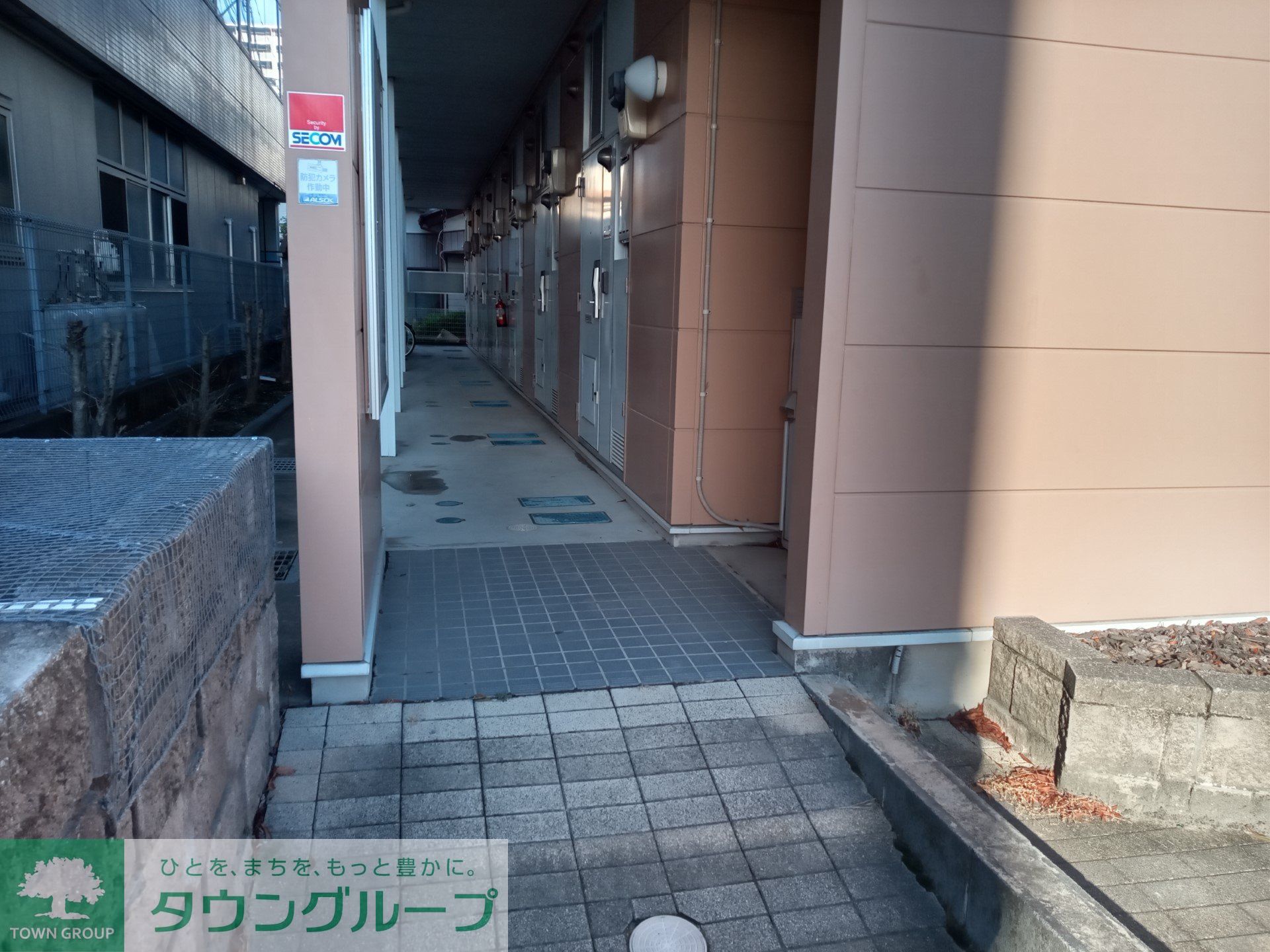 建物エントランス