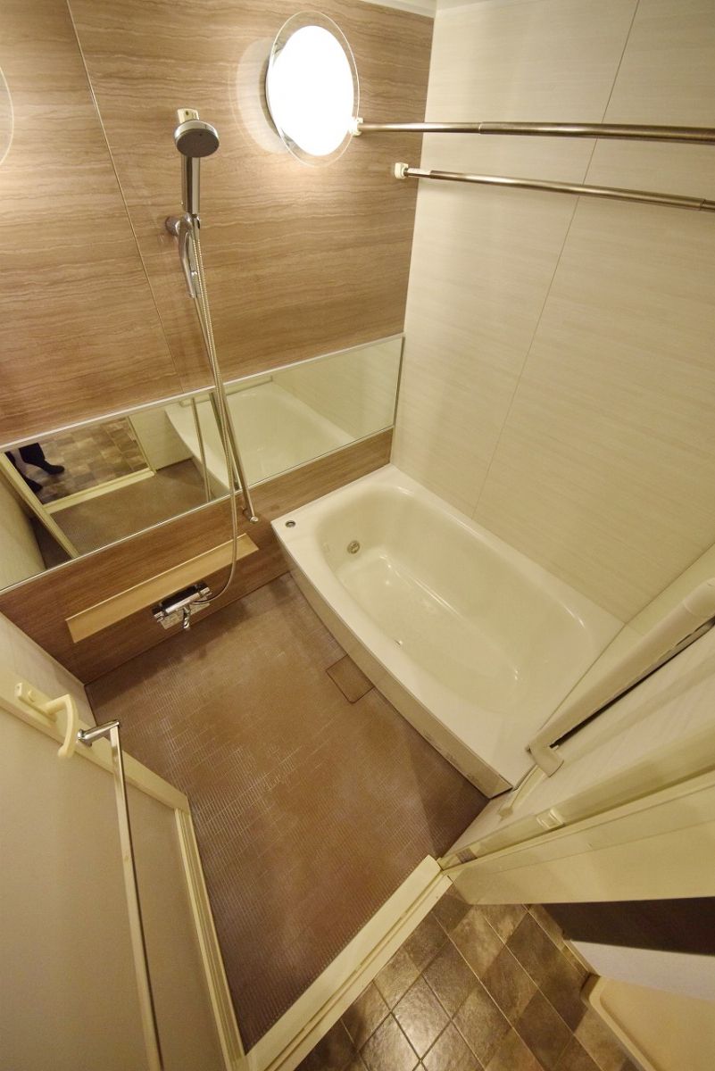 シャワールーム