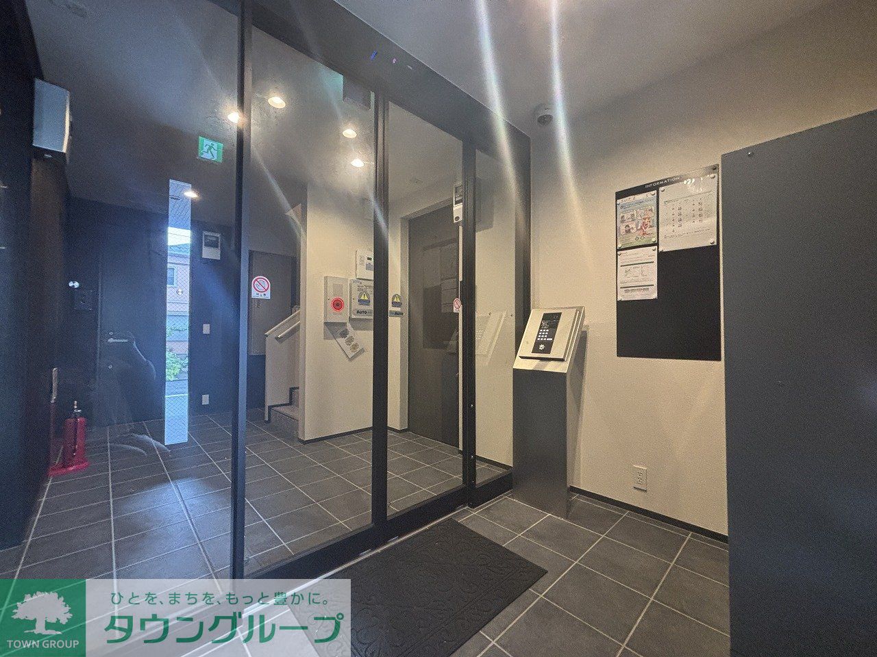 建物エントランス