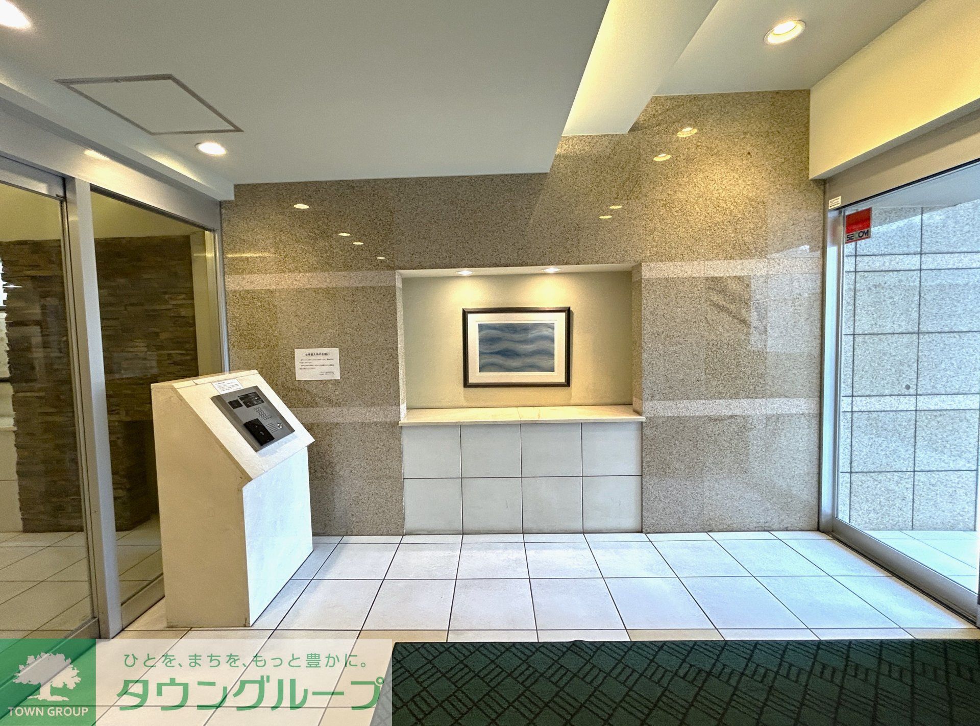 建物エントランス