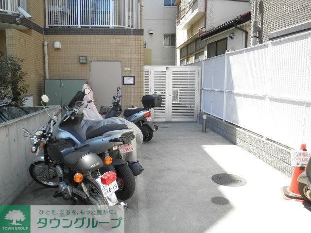 その他