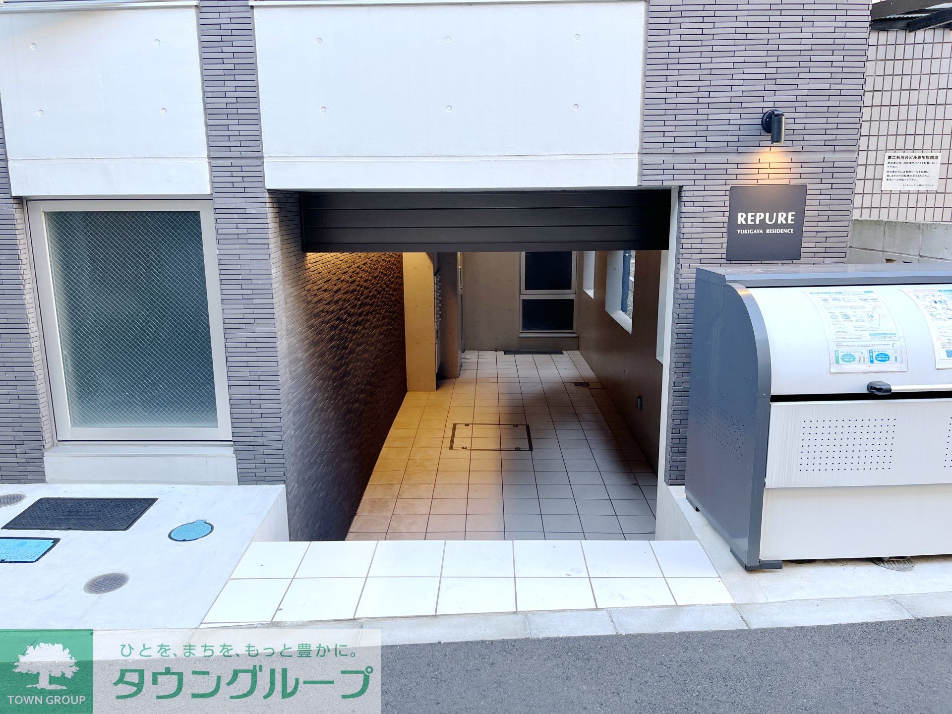 建物エントランス
