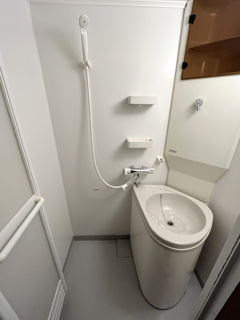 シャワールーム