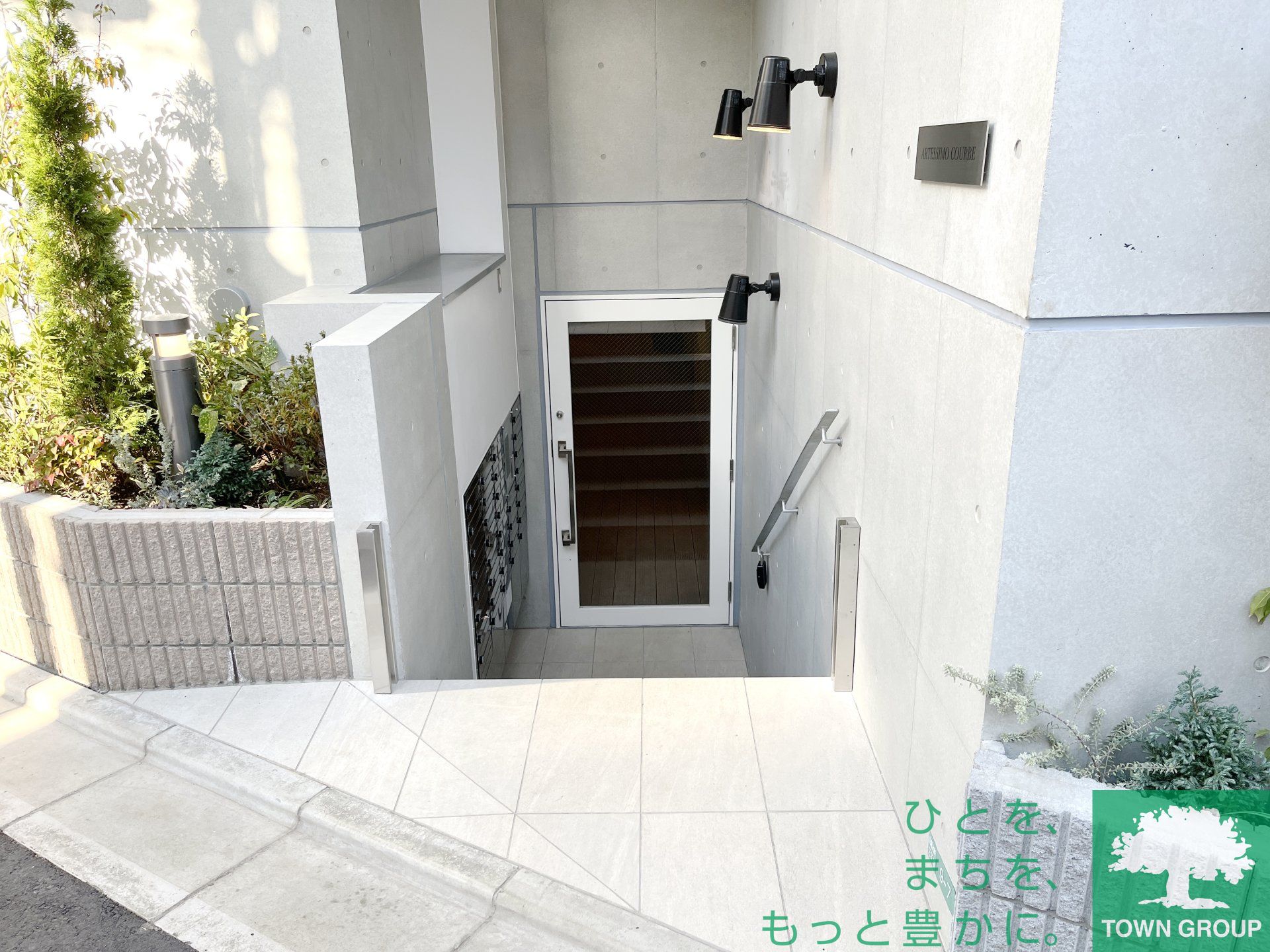 建物エントランス