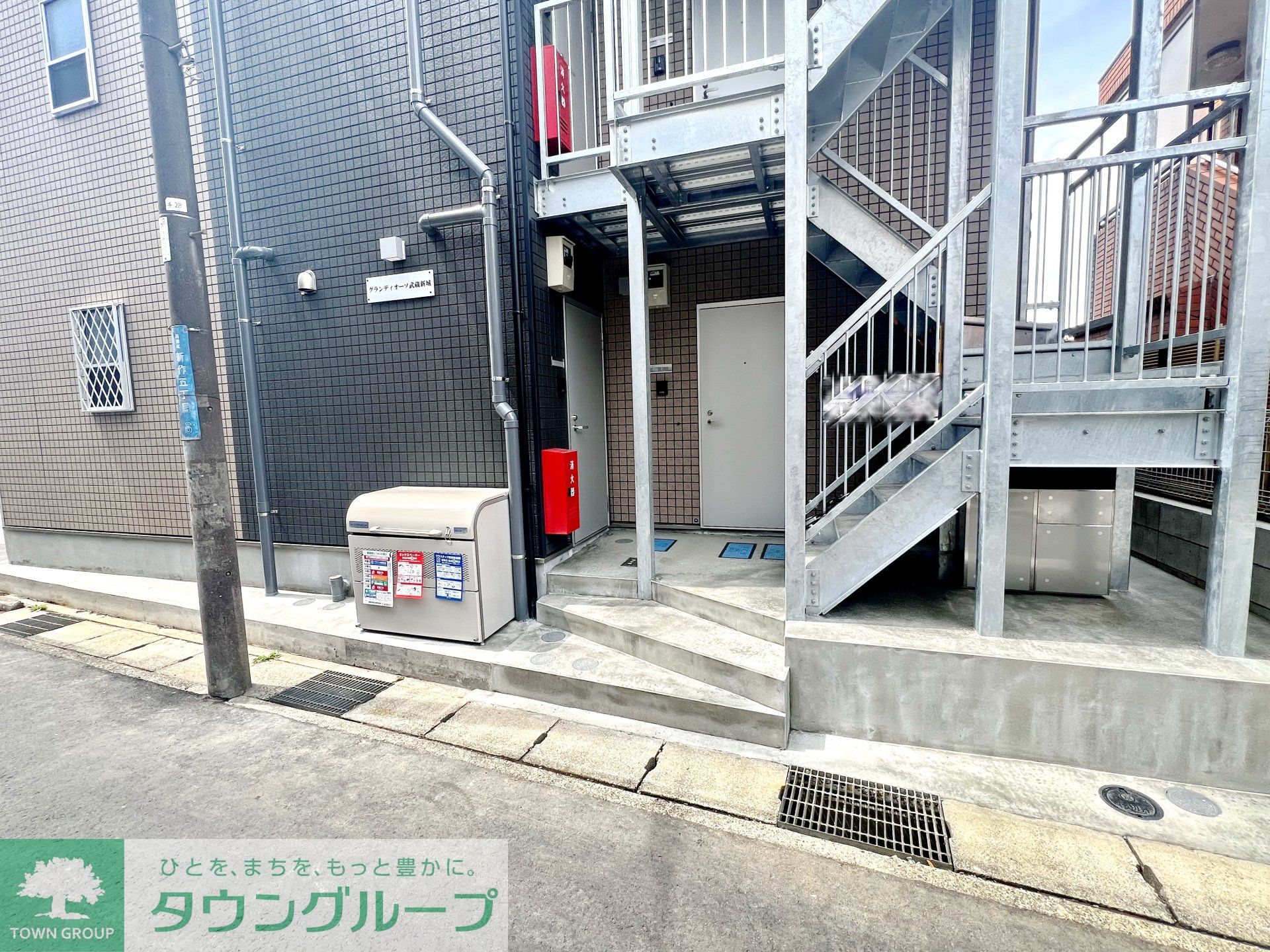 建物エントランス