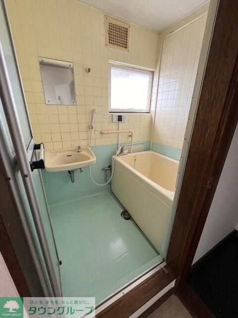 シャワールーム