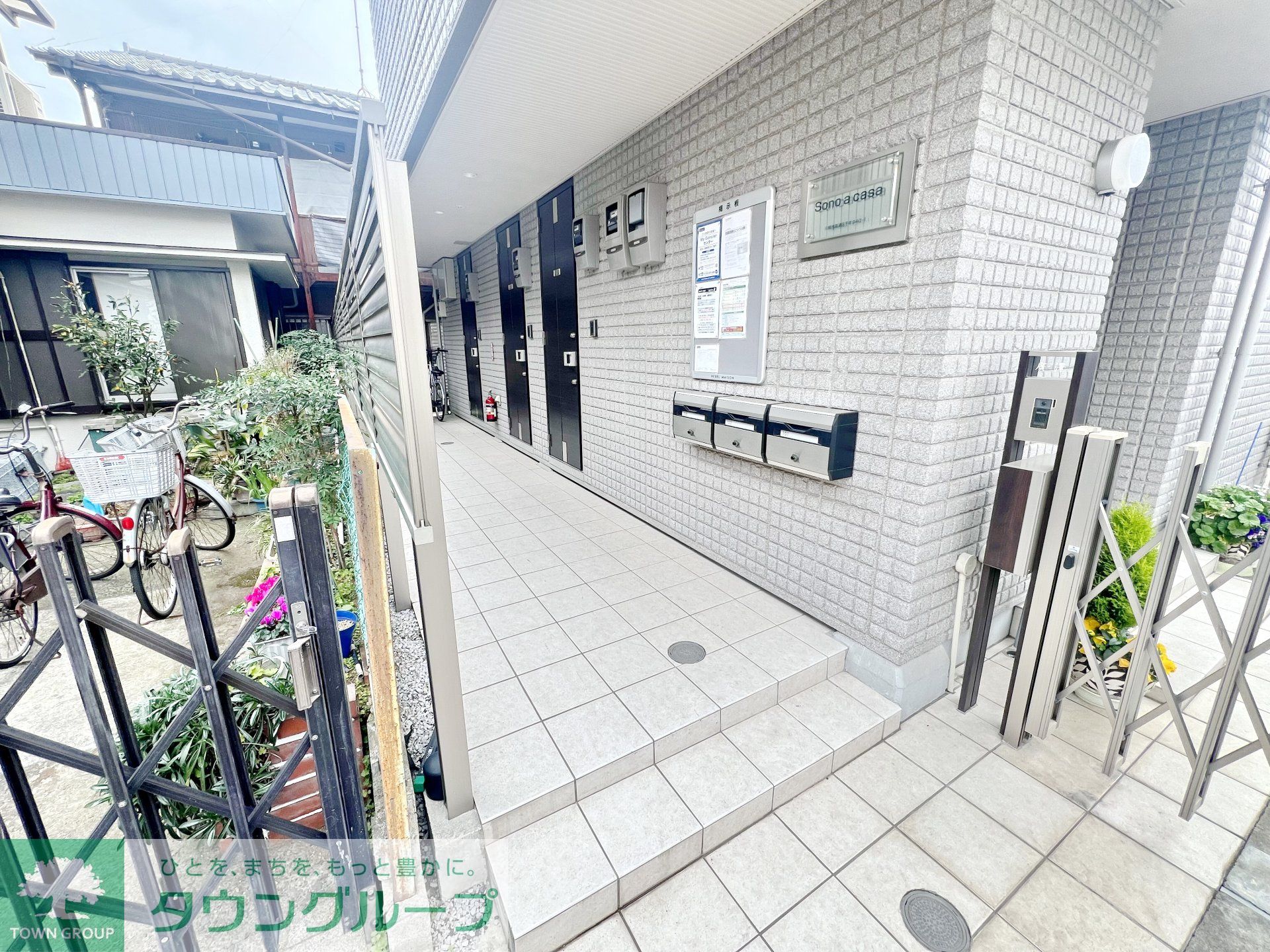 建物エントランス