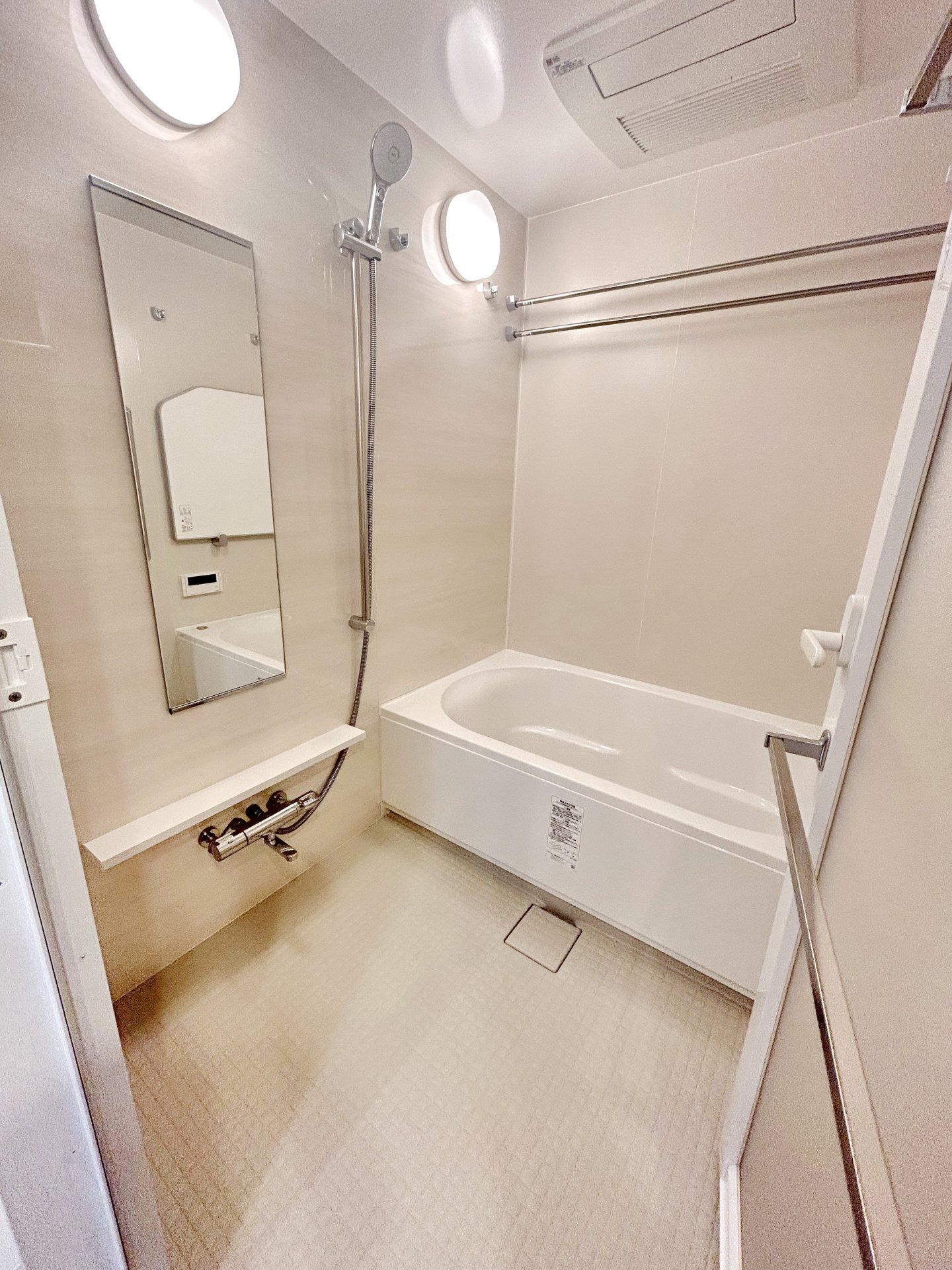 シャワールーム