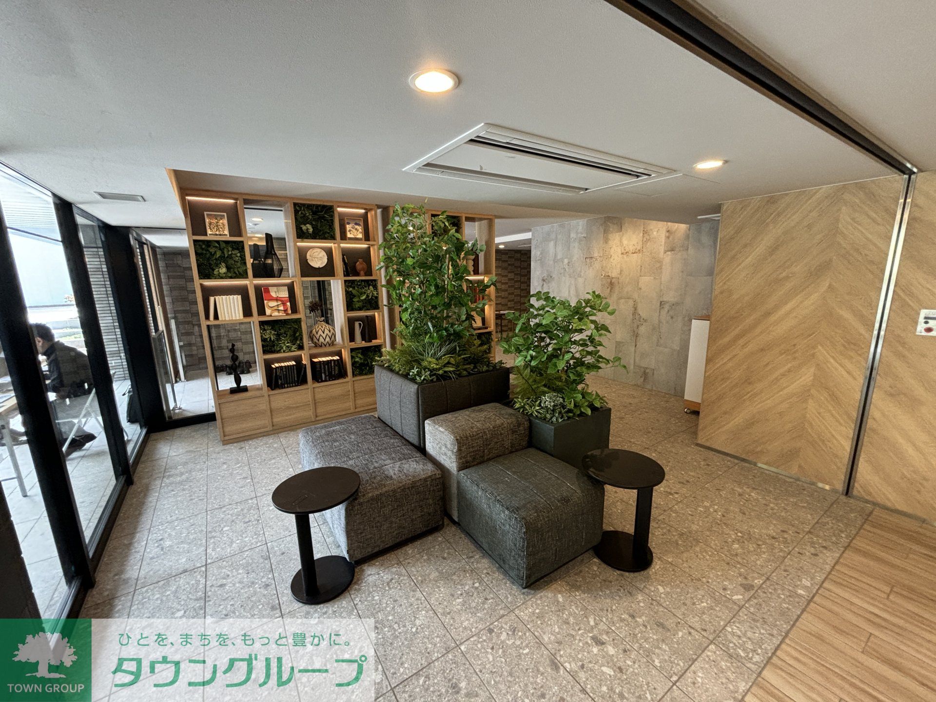 建物エントランス