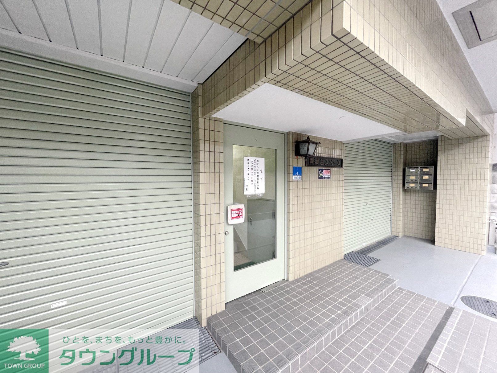 建物エントランス