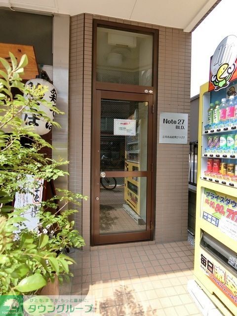 建物エントランス