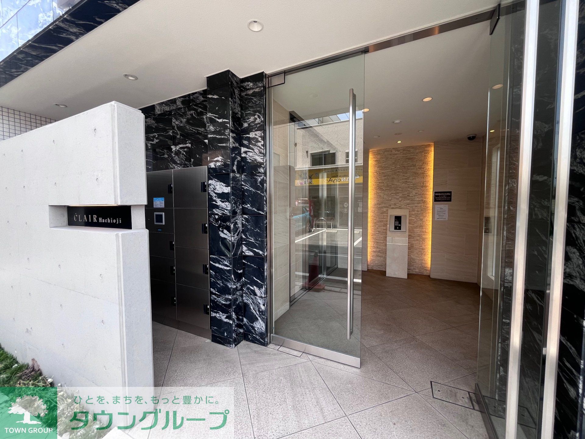 建物エントランス