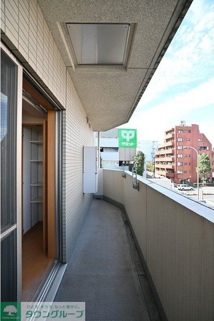 バルコニー