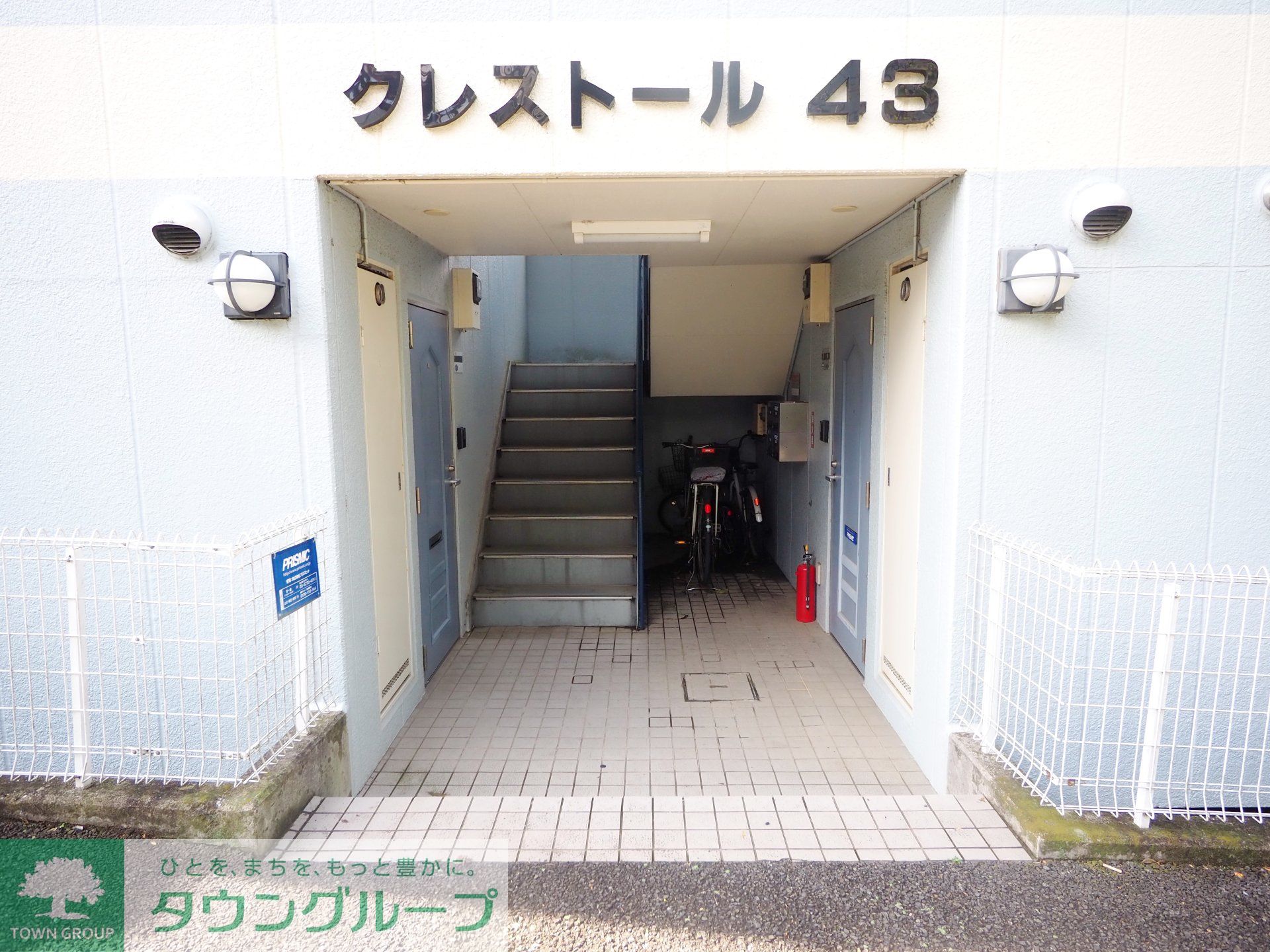 建物エントランス