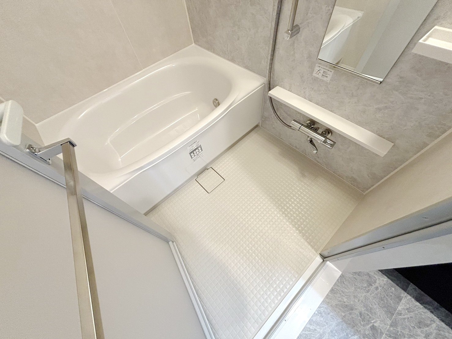 シャワールーム