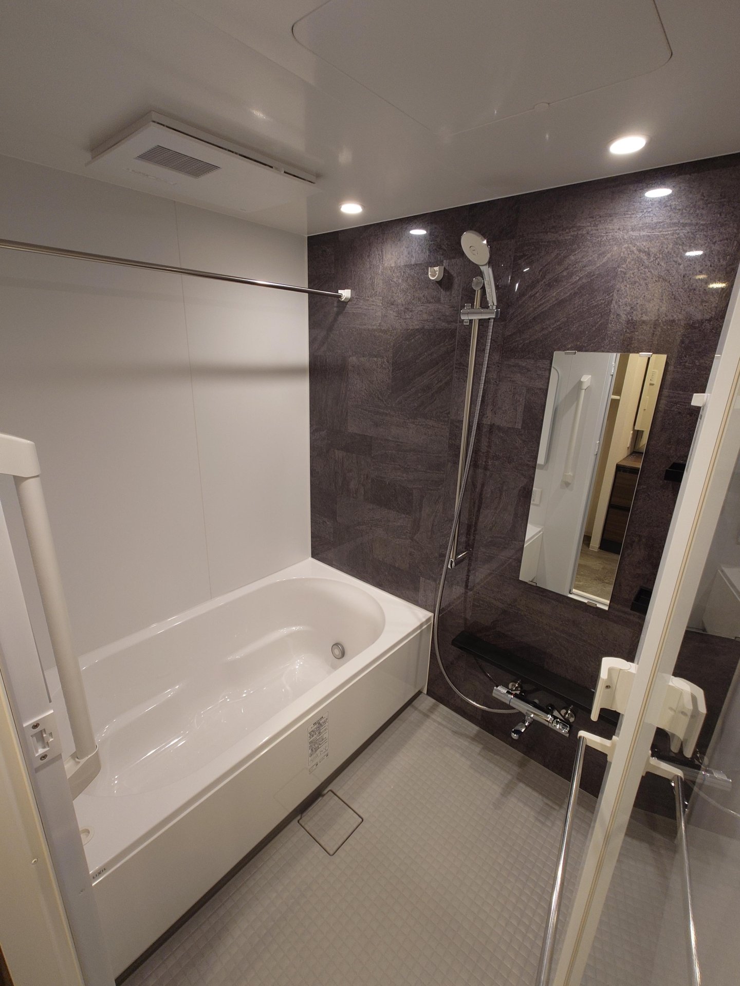 シャワールーム