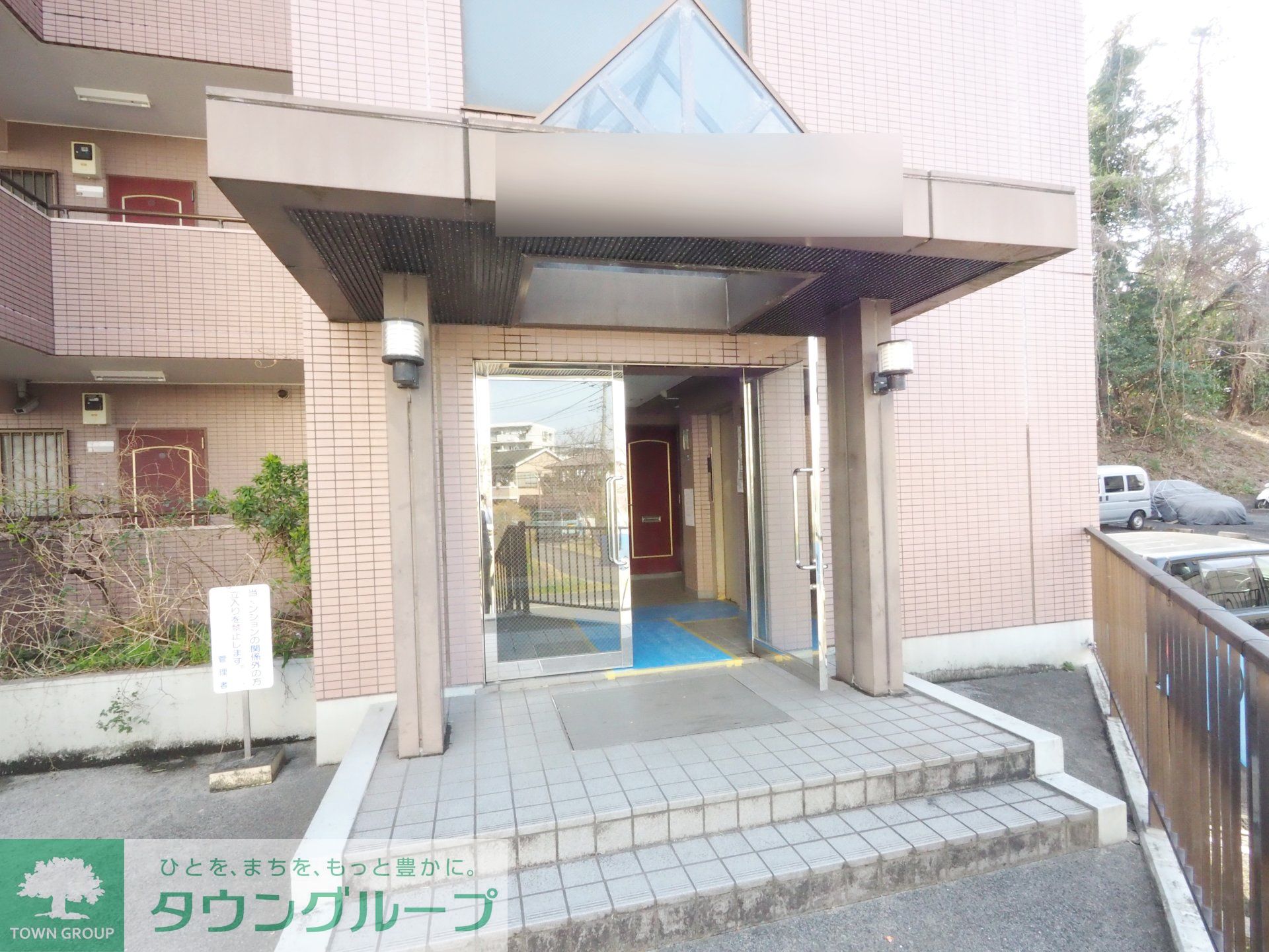 建物エントランス