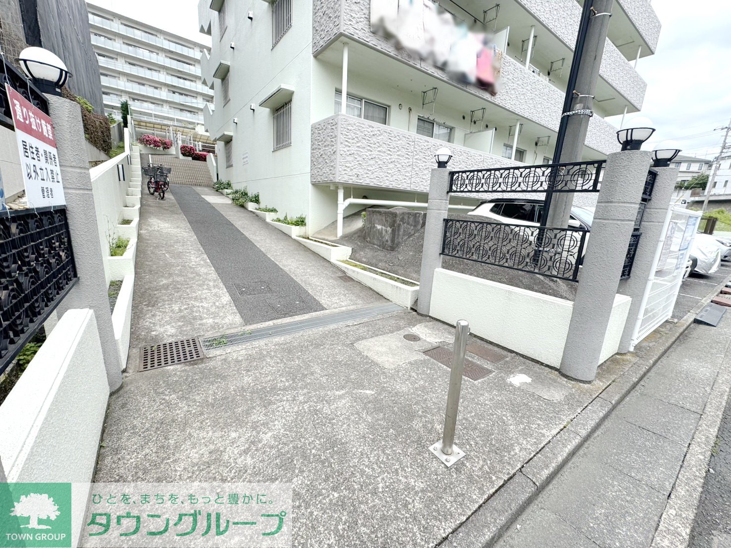 建物エントランス