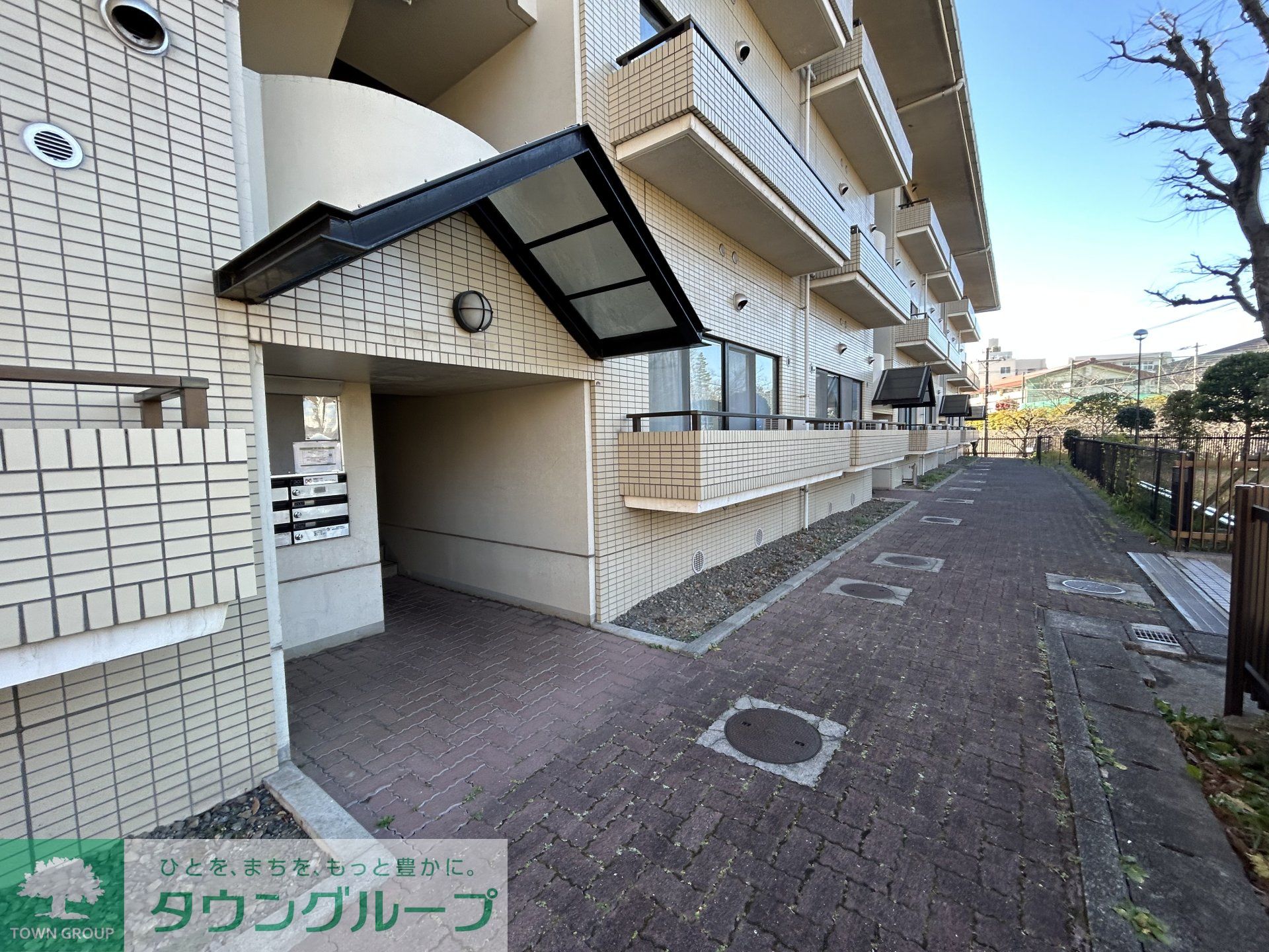 建物エントランス