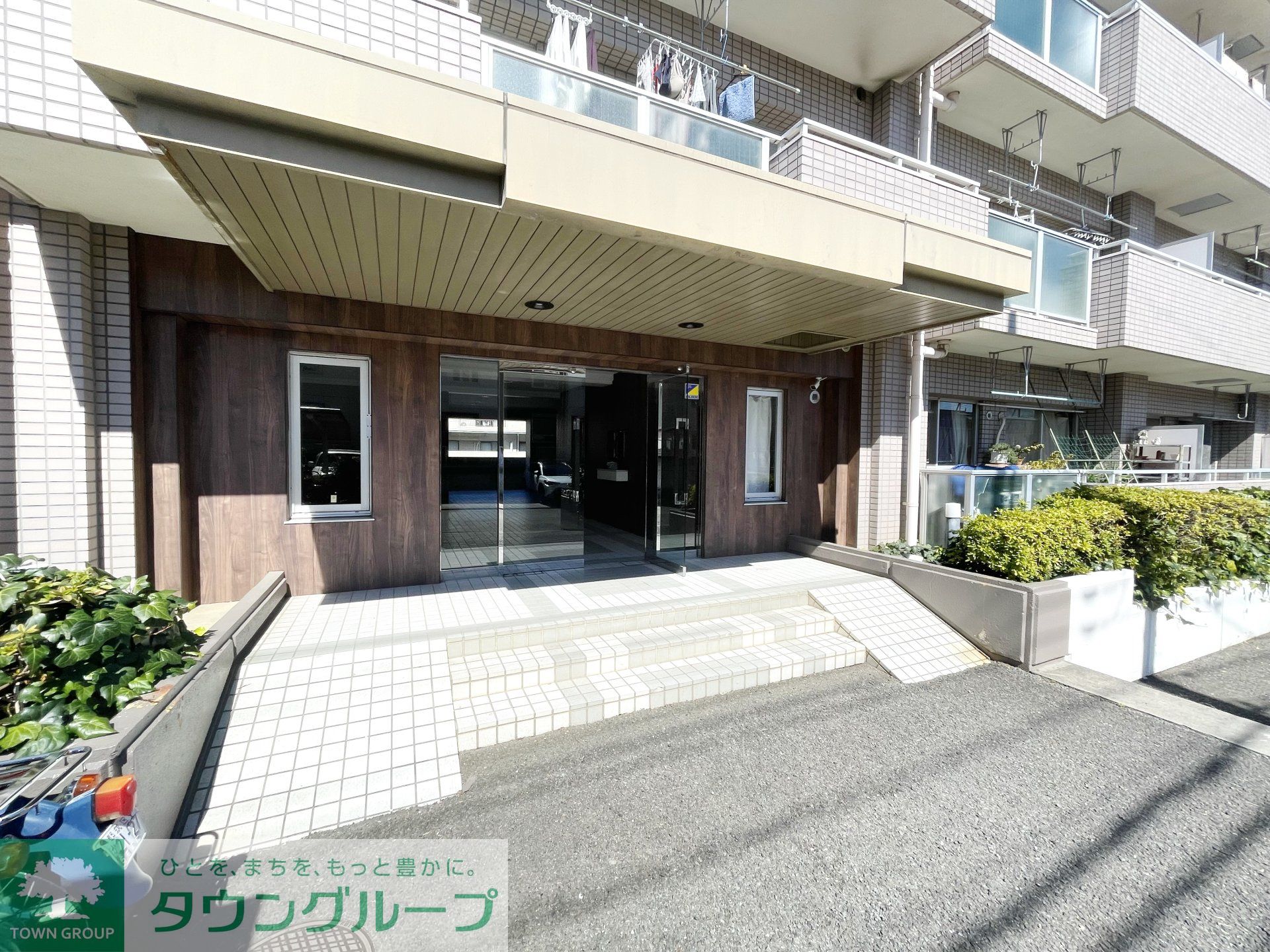 建物エントランス