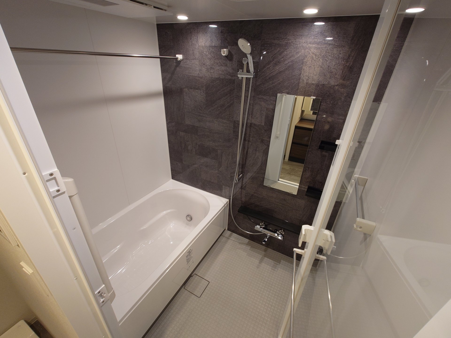 シャワールーム